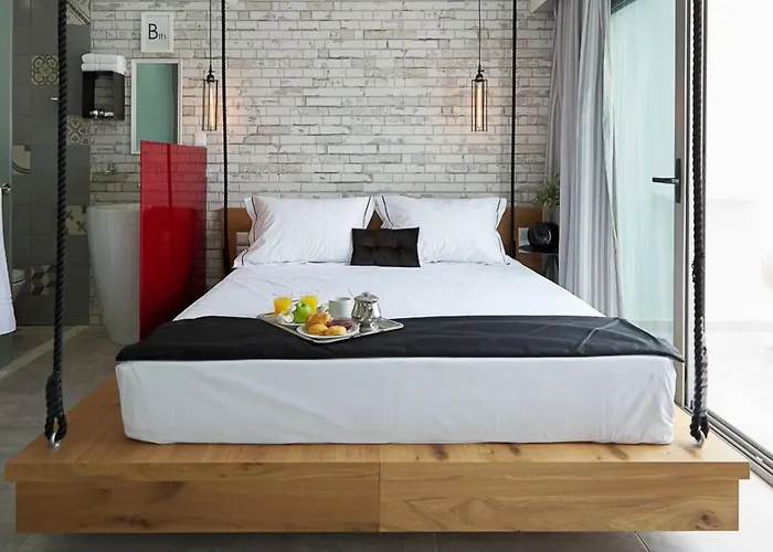 Hotel La Boheme Luxury Living *